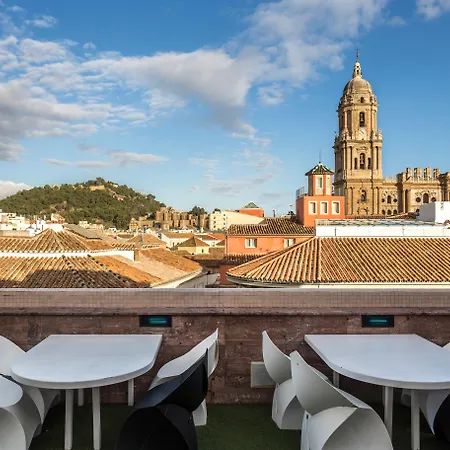 Larios Hotel 4*