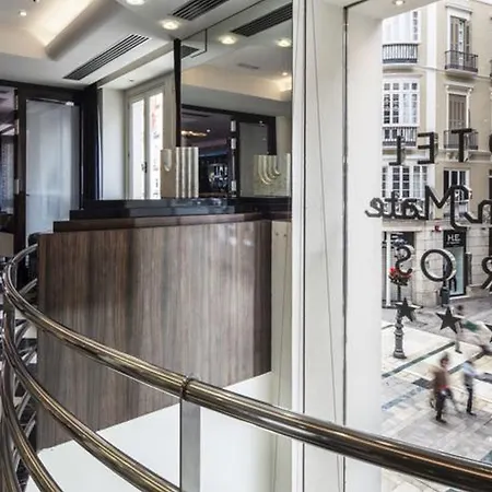 Hotel Larios 4*