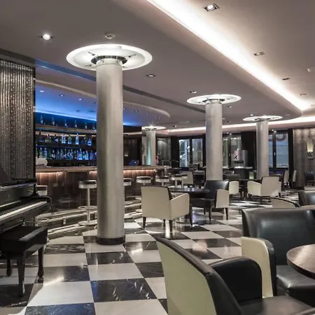 Mate Larios Hotel 4*